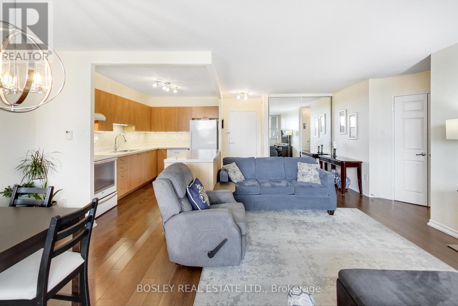 Property at 503 - 3501 GLEN ERIN DRIVE image 3