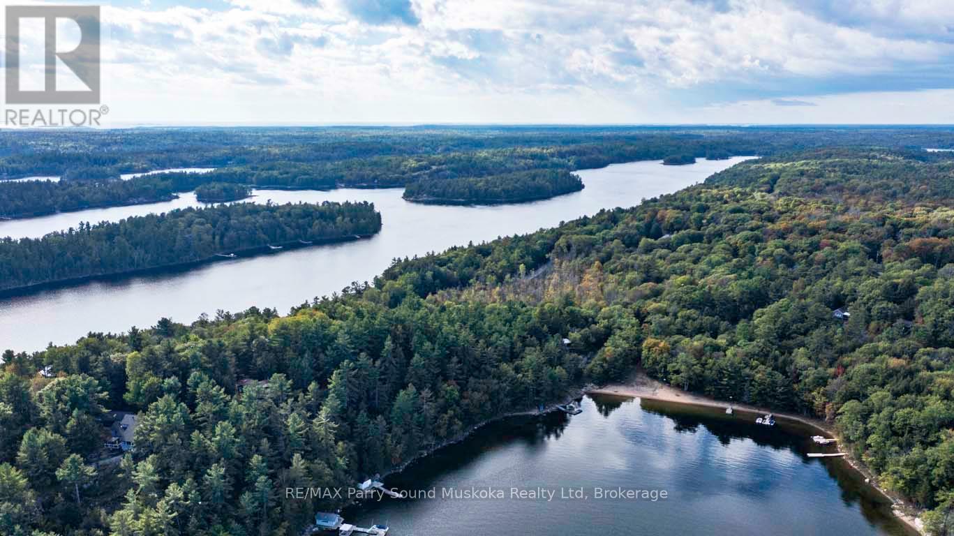 13 Rockcliffe Drive, Carling, Ontario  P0G 1G0 - Photo 8 - X12019513