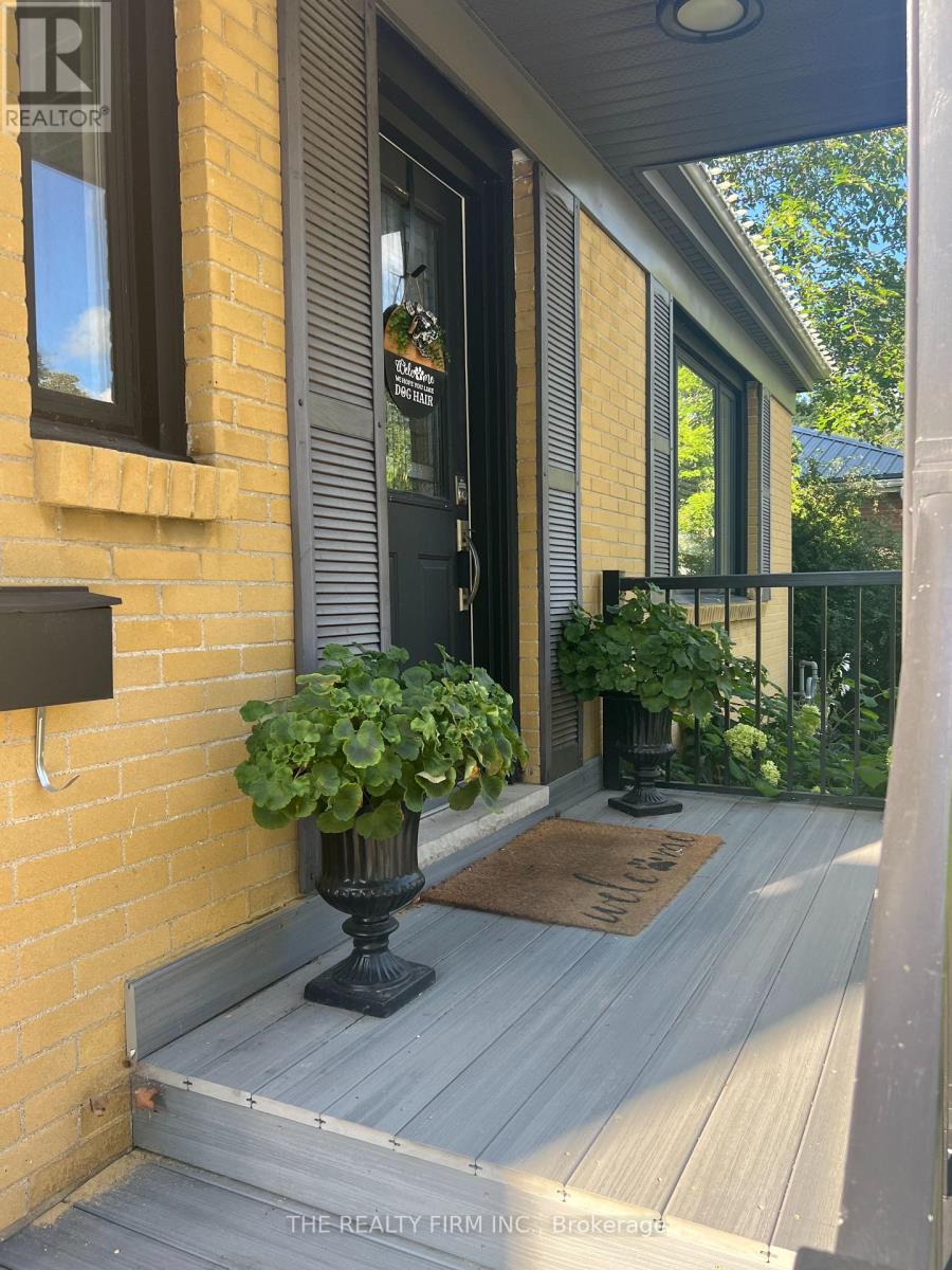 Photo 5 of 48 for 57 Stevenson Avenue