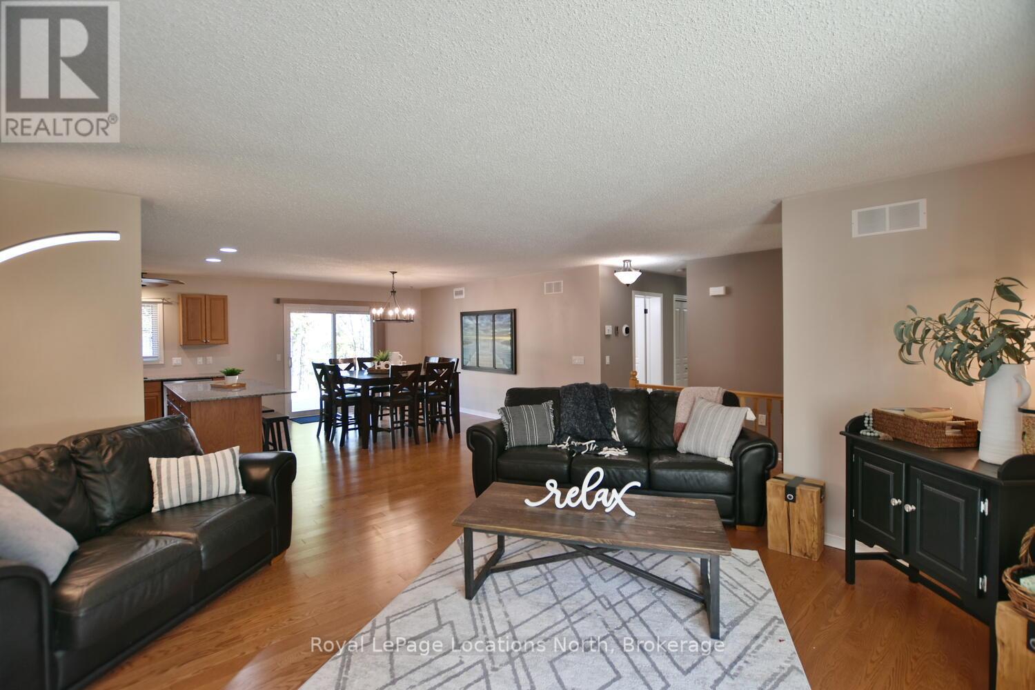 168 Queen's Bush Drive, Meaford, Ontario  N0H 1B0 - Photo 5 - X12097056