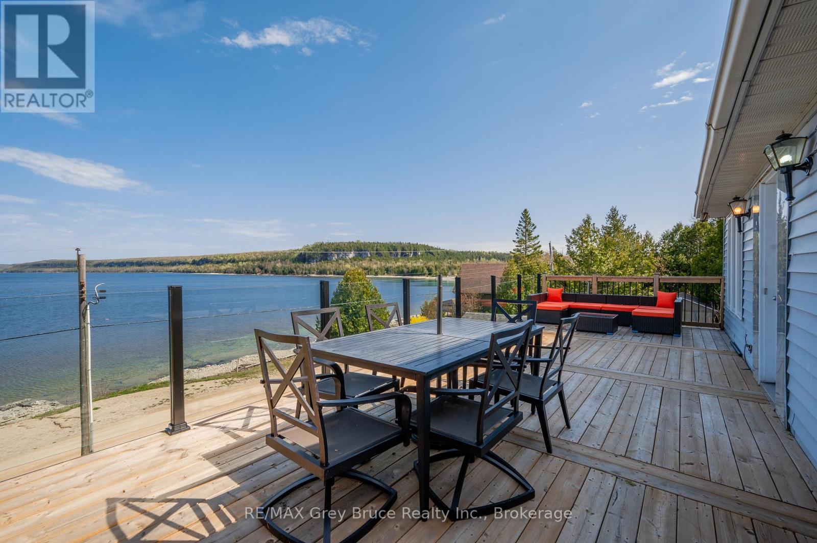 101 North Shore Road, Northern Bruce Peninsula, Ontario  N0H 1W0 - Photo 28 - X12097078