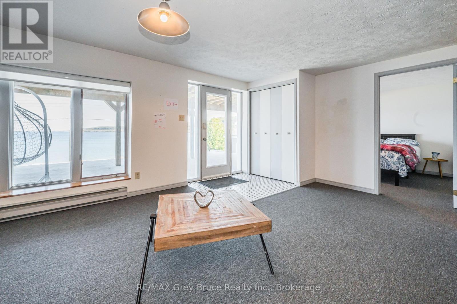 101 North Shore Road, Northern Bruce Peninsula, Ontario  N0H 1W0 - Photo 39 - X12097078