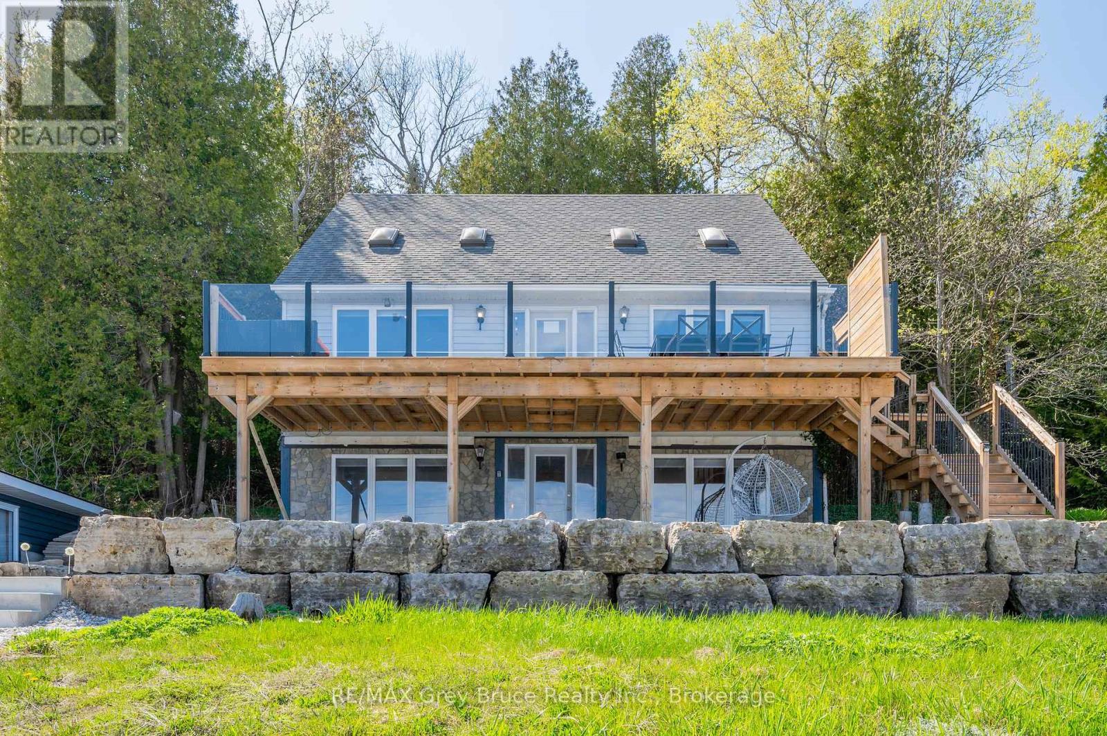Property at 101 NORTH SHORE ROAD image 4