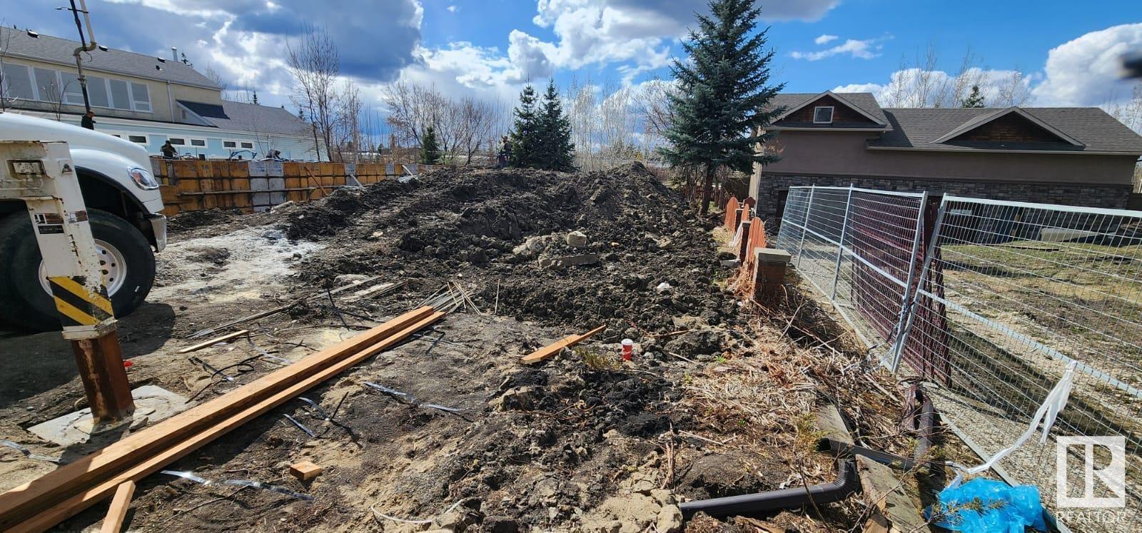 5822 110 St Nw, Edmonton, Alberta  T6H 3E3 - Photo 2 - E4429478