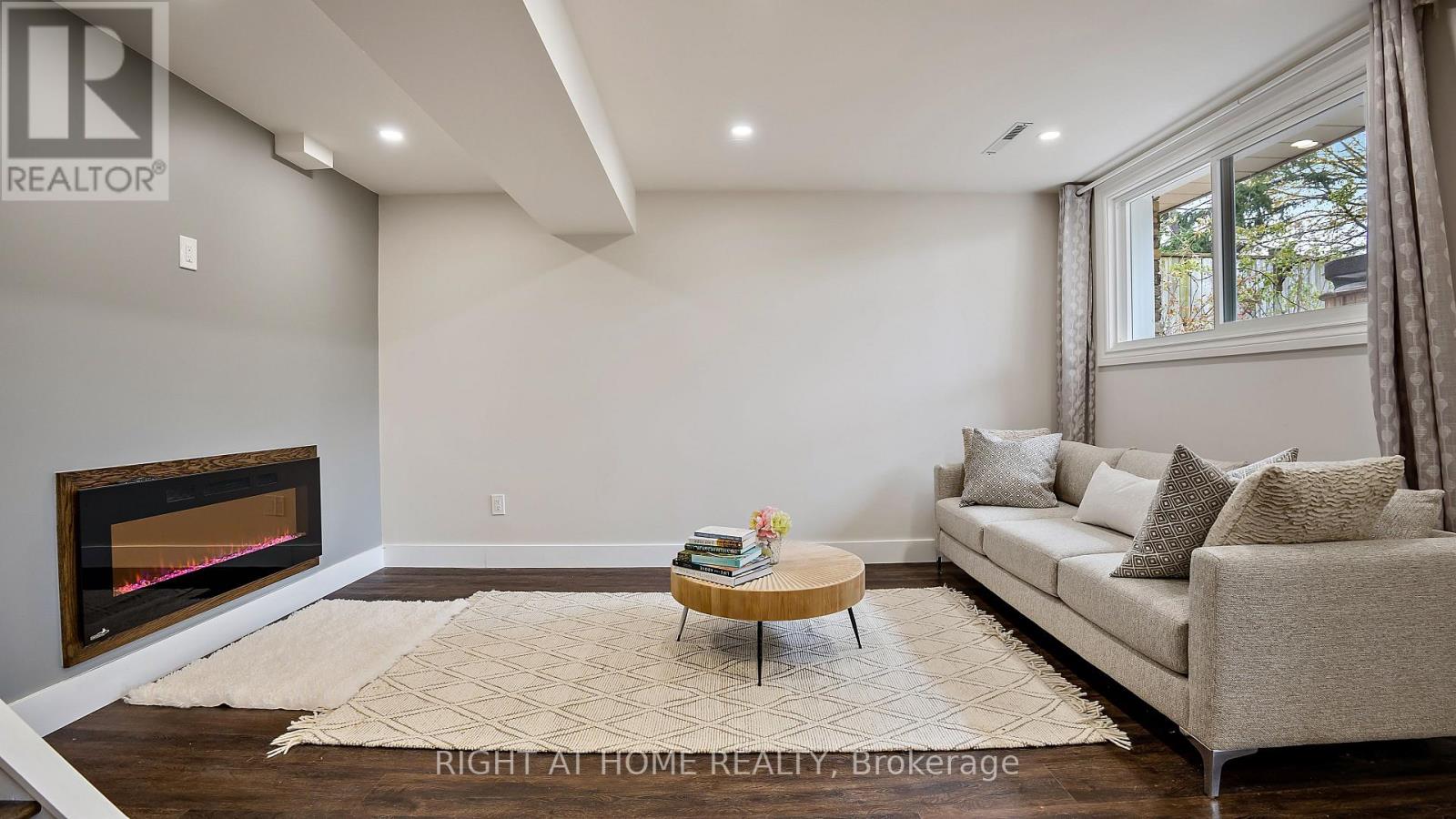 3 Governor Simcoe Drive, St. Catharines, Ontario  L2N 3J1 - Photo 21 - X12097018
