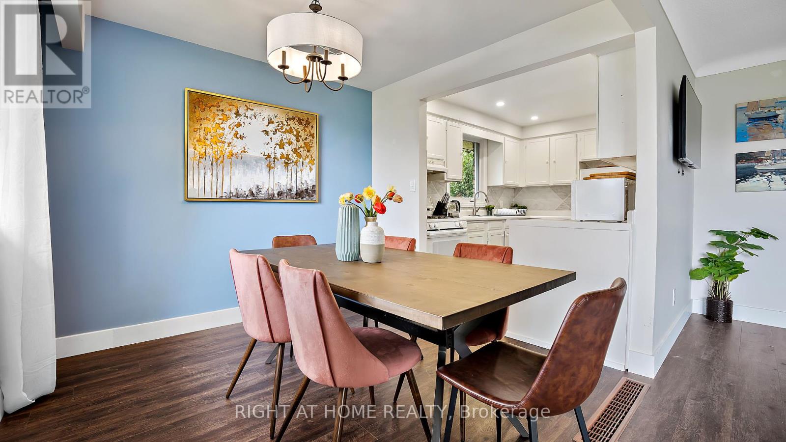 3 Governor Simcoe Drive, St. Catharines, Ontario  L2N 3J1 - Photo 7 - X12097018