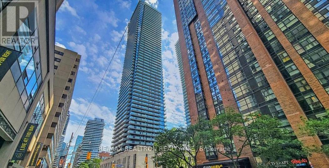 Lph3 - 1080 Bay Street, Toronto, Ontario  M5S 0A5 - Photo 4 - C12097156