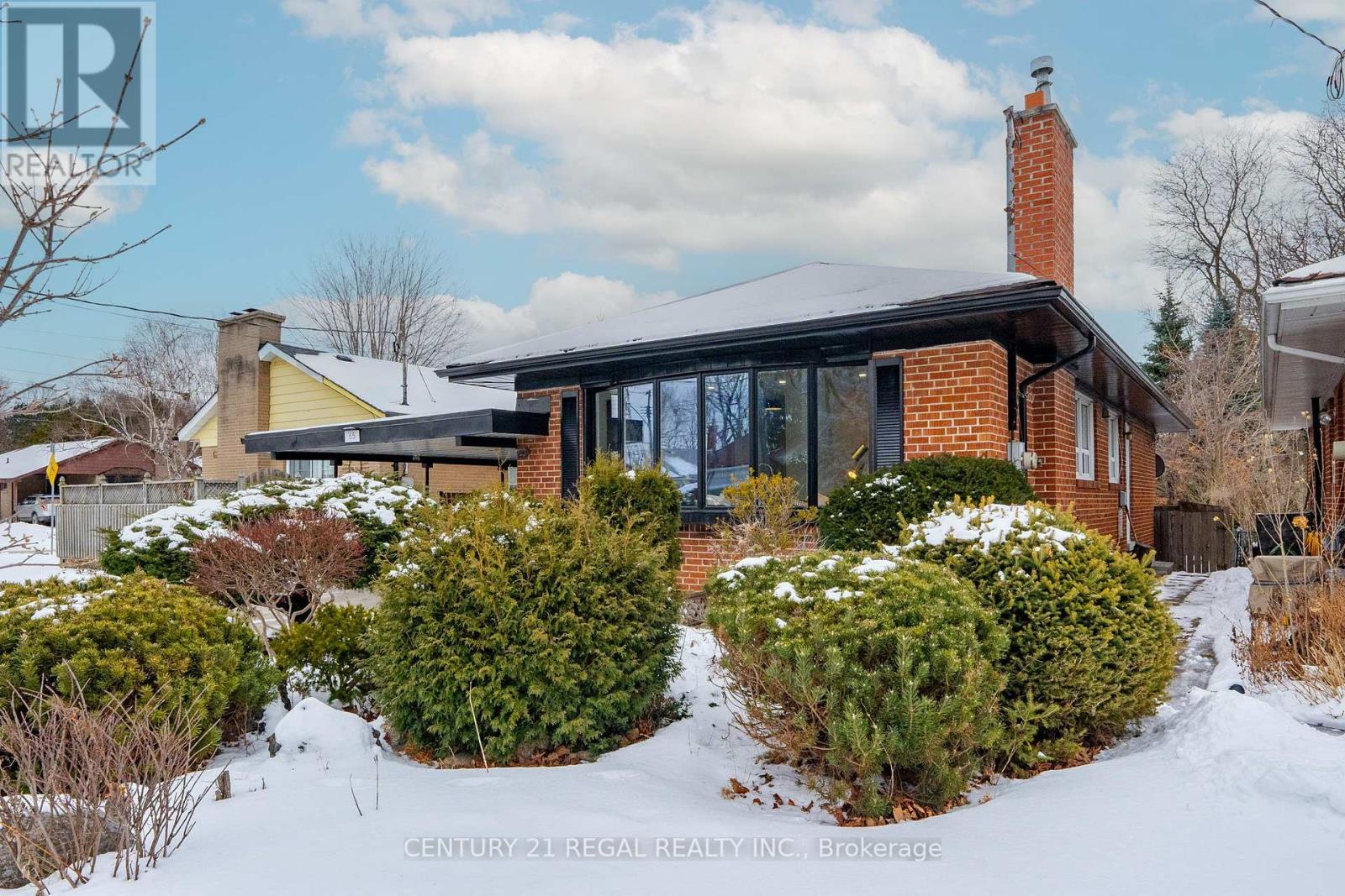 Property at 65 MOOREGATE AVENUE image 4