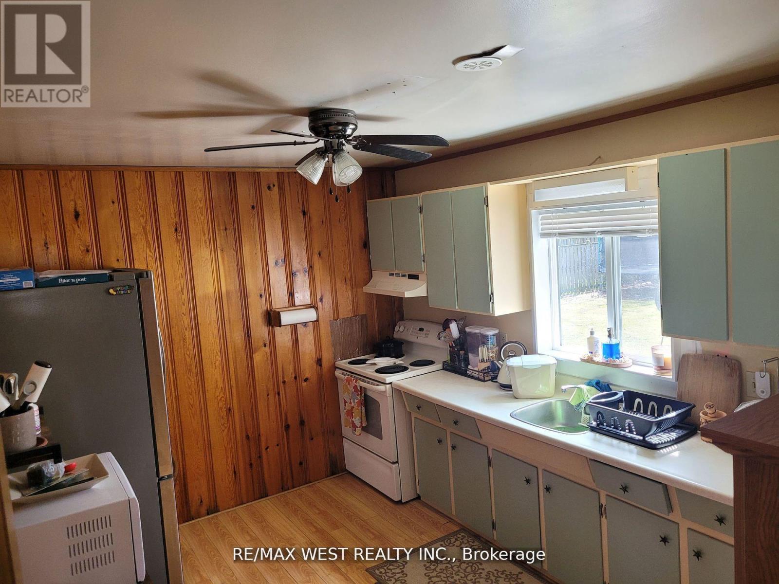Property at 16 FREDRICK AVENUE image 5