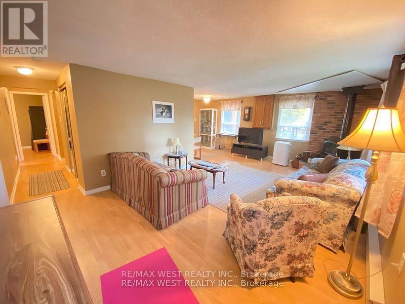 2763 Maple Trail, Ramara, Ontario  L0K 1B0 - Photo 10 - S12097126