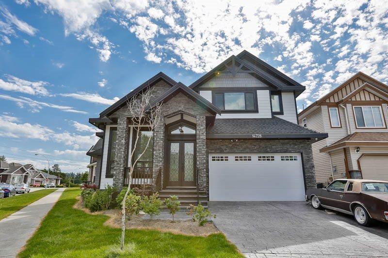 14728 79 Avenue, Surrey, British Columbia  V3S 2W2 - Photo 2 - R2992183