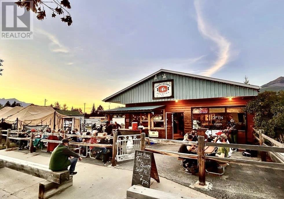 1160 5TH AVENUE, Valemount, British Columbia