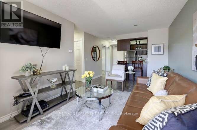 202 - 2391 Central Park Drive, Oakville, Ontario  L6H 0E4 - Photo 14 - W12097135