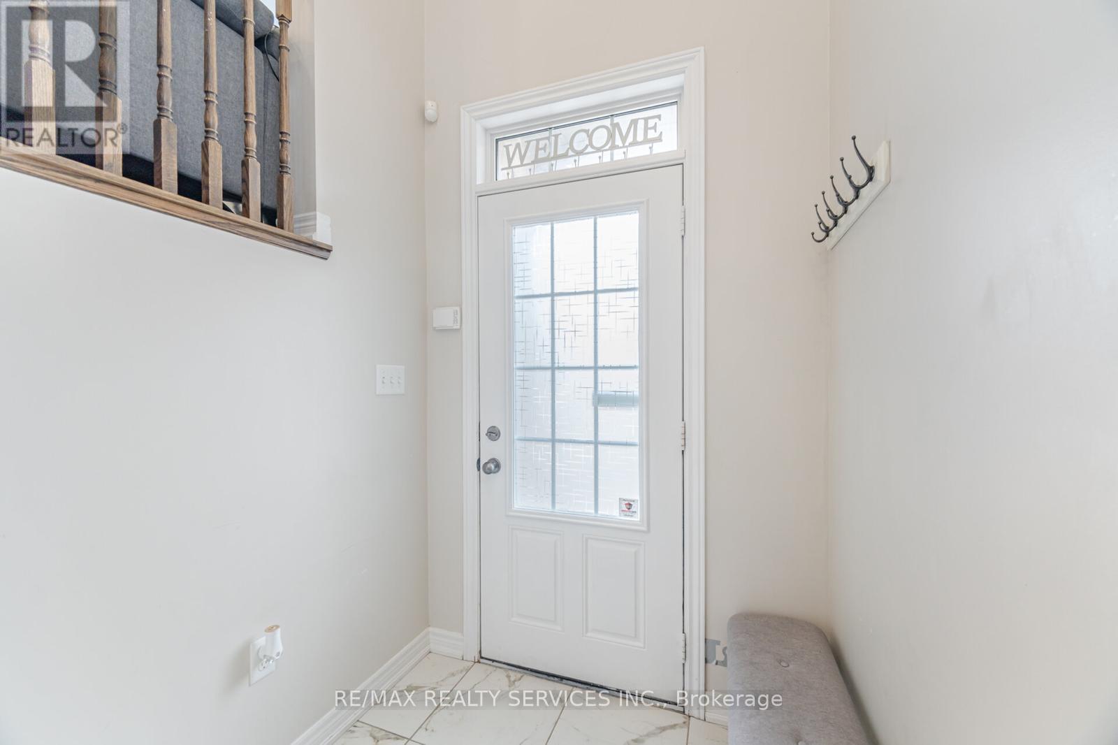 Property at 1410 GRANROCK CRESCENT image 5