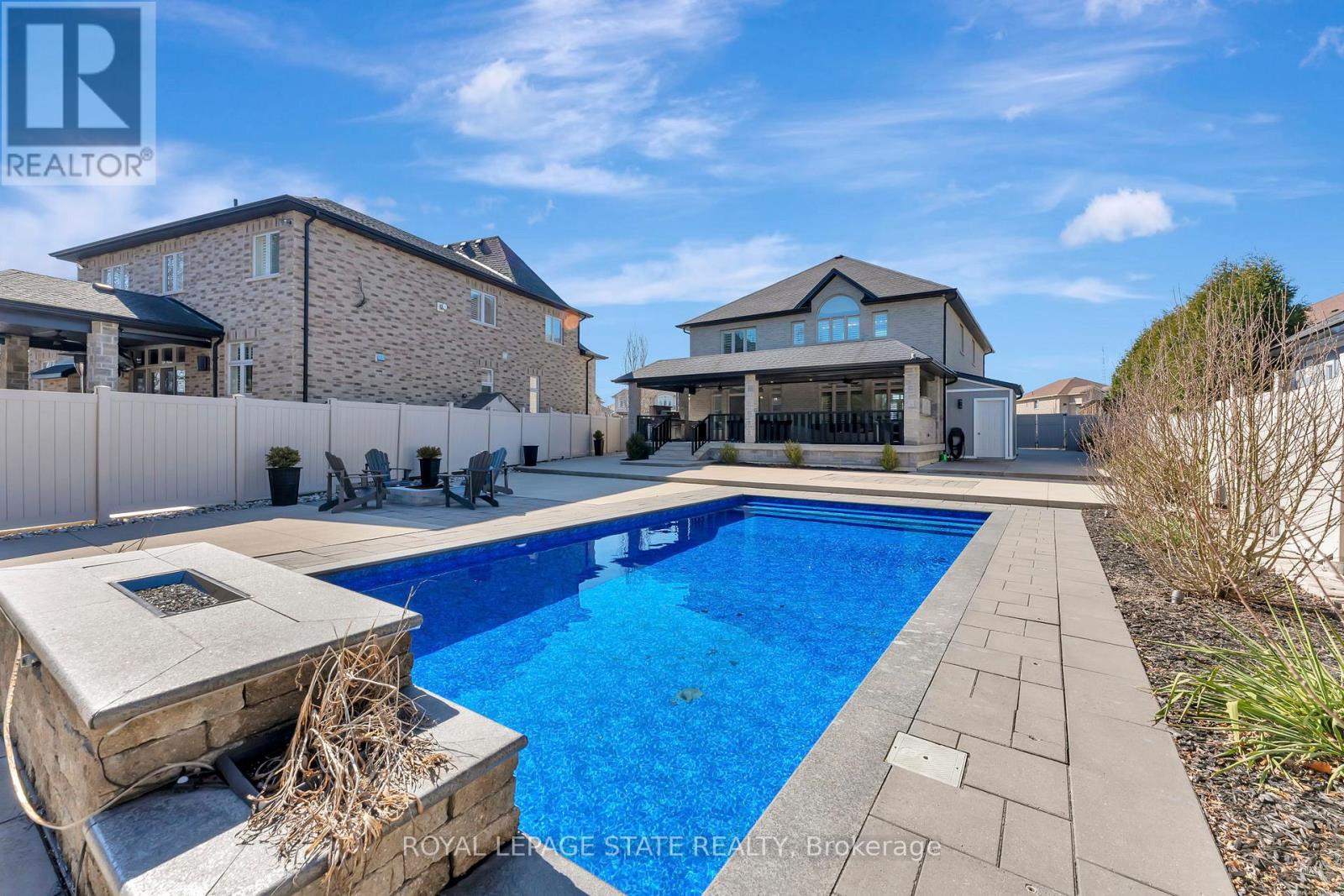 7 Bernini Court, Hamilton, Ontario  L9B 0C7 - Photo 47 - X12097131