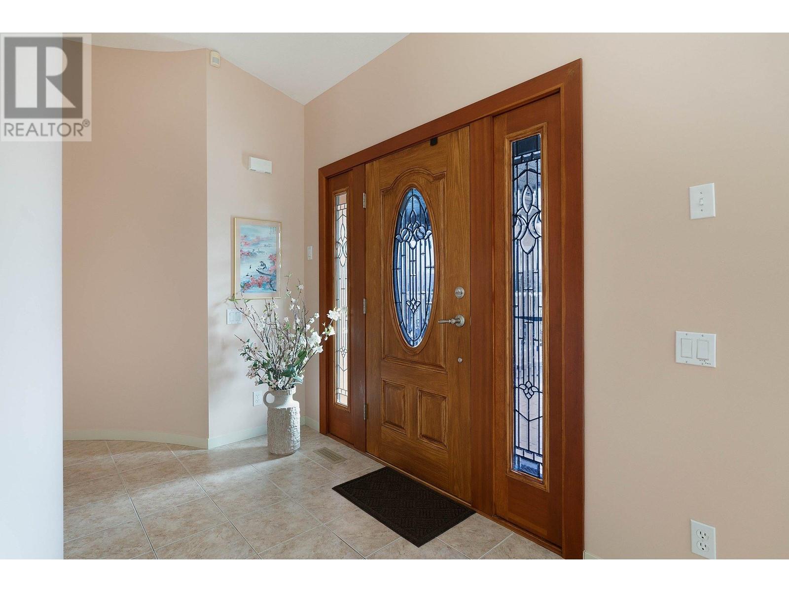 Property at 3336 Chancellor Place image 3