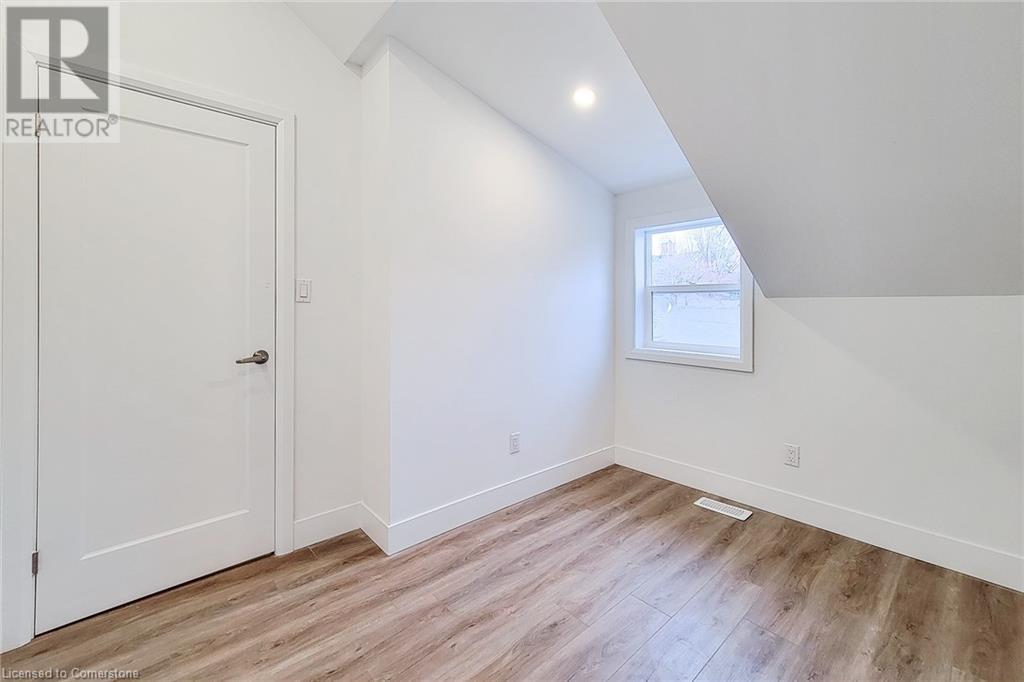 29 New Street, Hamilton, Ontario  L8P 4J6 - Photo 28 - 40720138