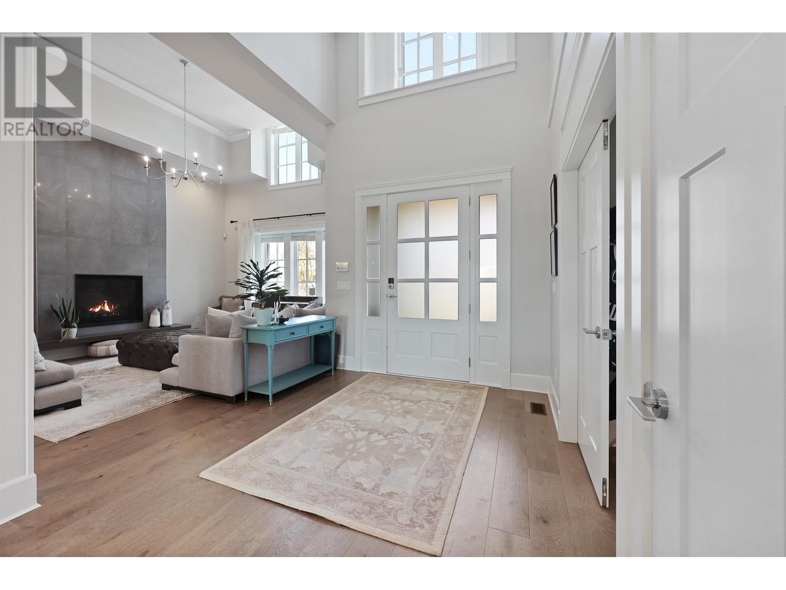 457 E 12th Street, North Vancouver, British Columbia  V7L 2K3 - Photo 13 - R2992748