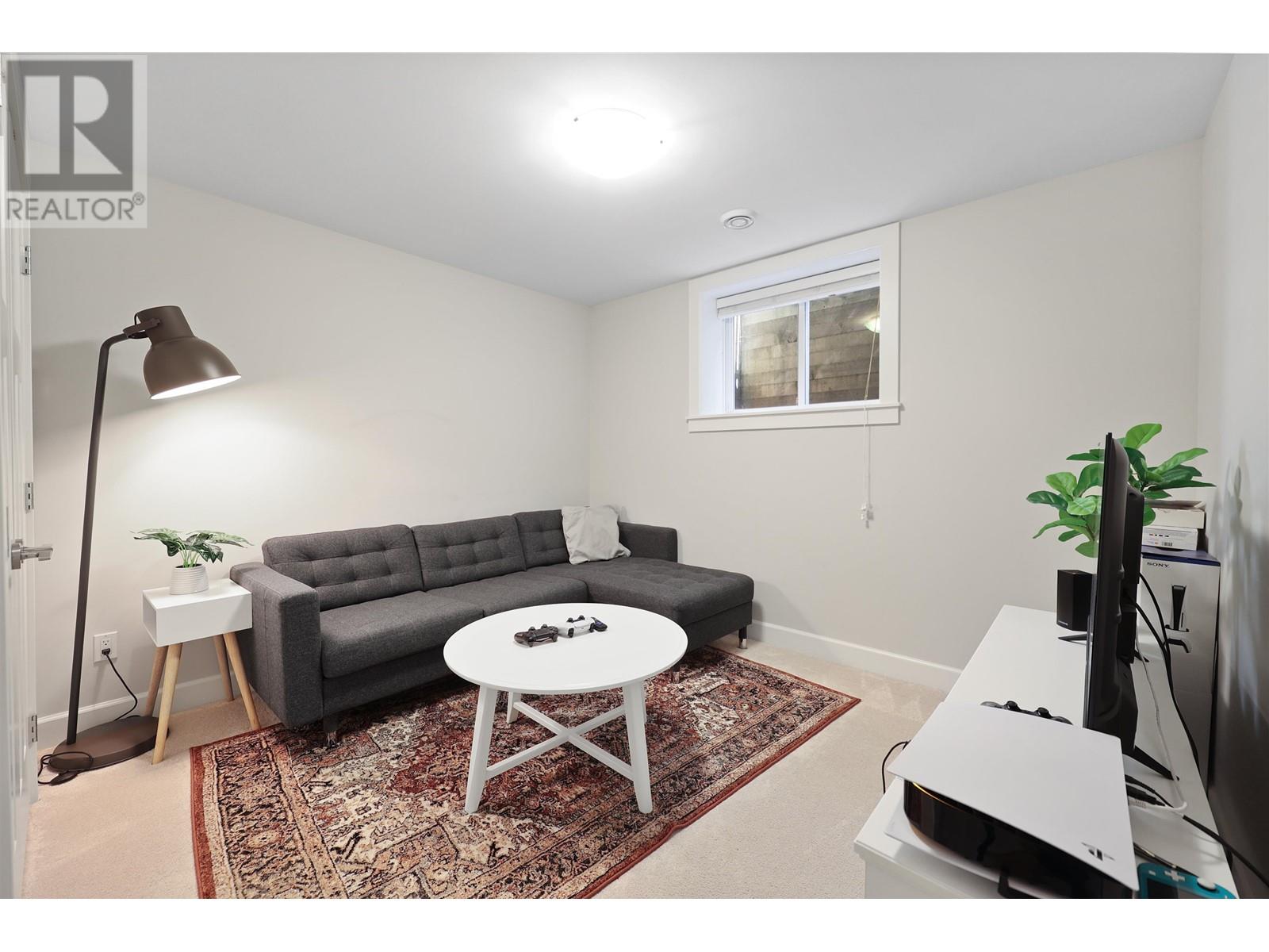 457 E 12th Street, North Vancouver, British Columbia  V7L 2K3 - Photo 22 - R2992748