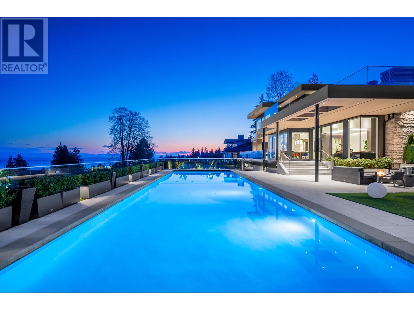 Property at 2303 PALMERSTON AVENUE image 2