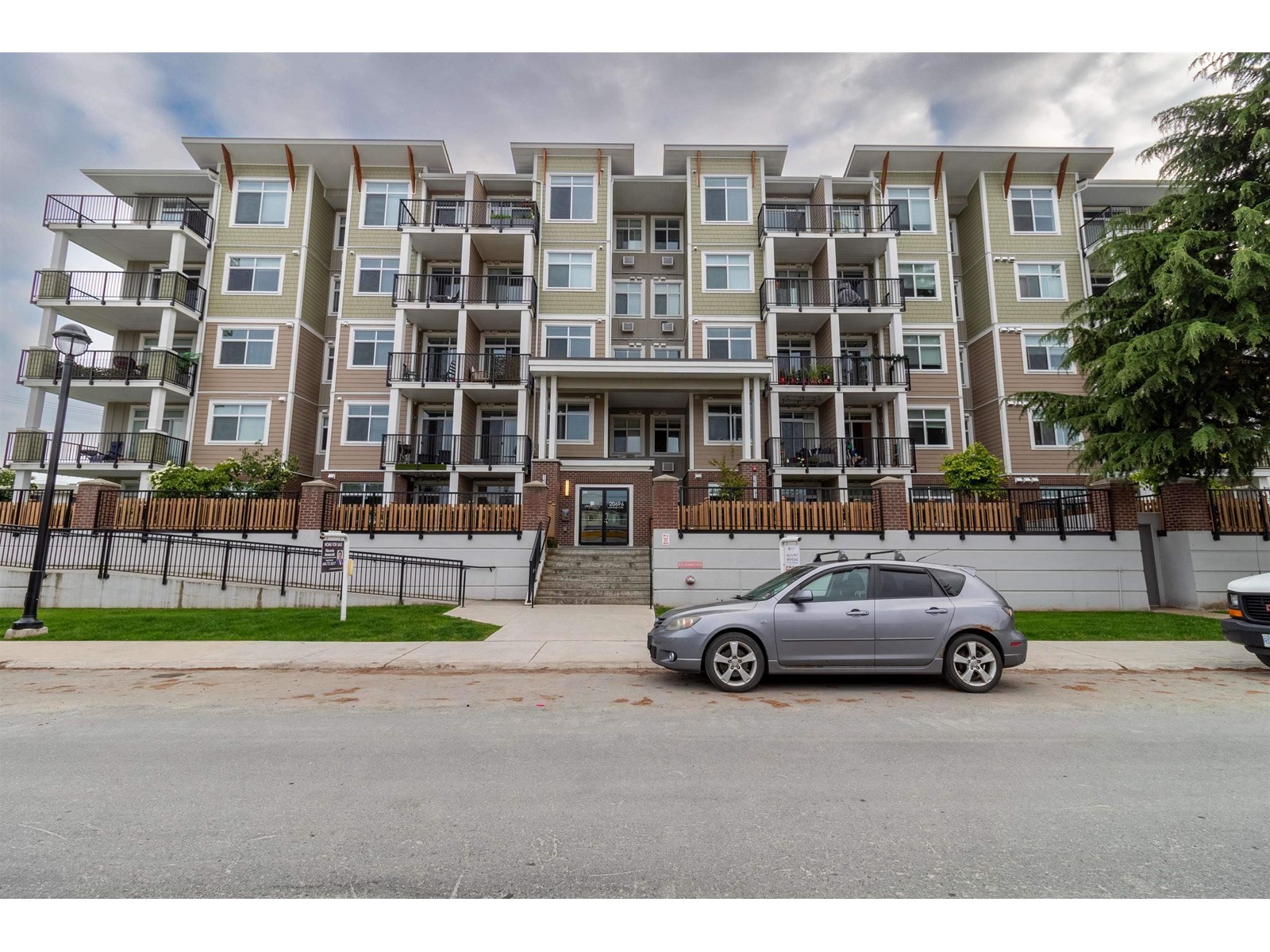 217 20696 Eastleigh Crescent, Langley, British Columbia  V3A 0M3 - Photo 1 - R2992100