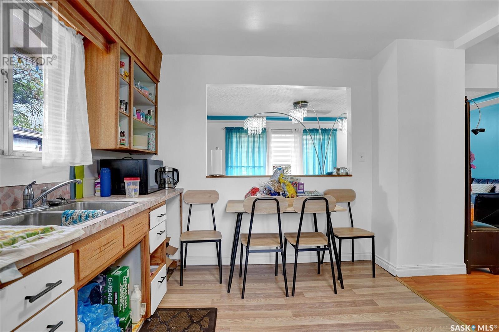 Property at 1220 Dewdney AVENUE E image 5