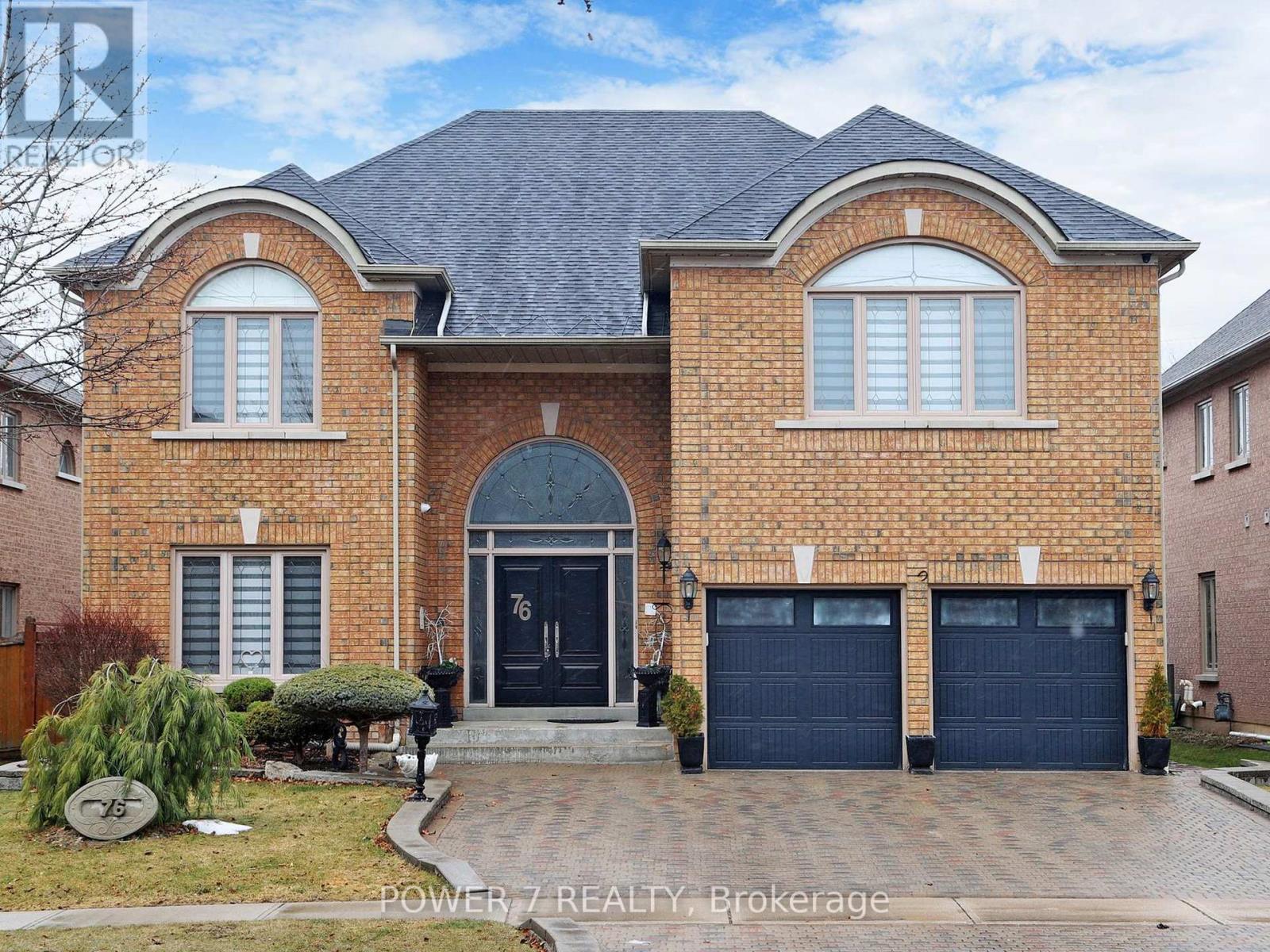 Property at 76 SILVER ROSE CRESCENT image 1
