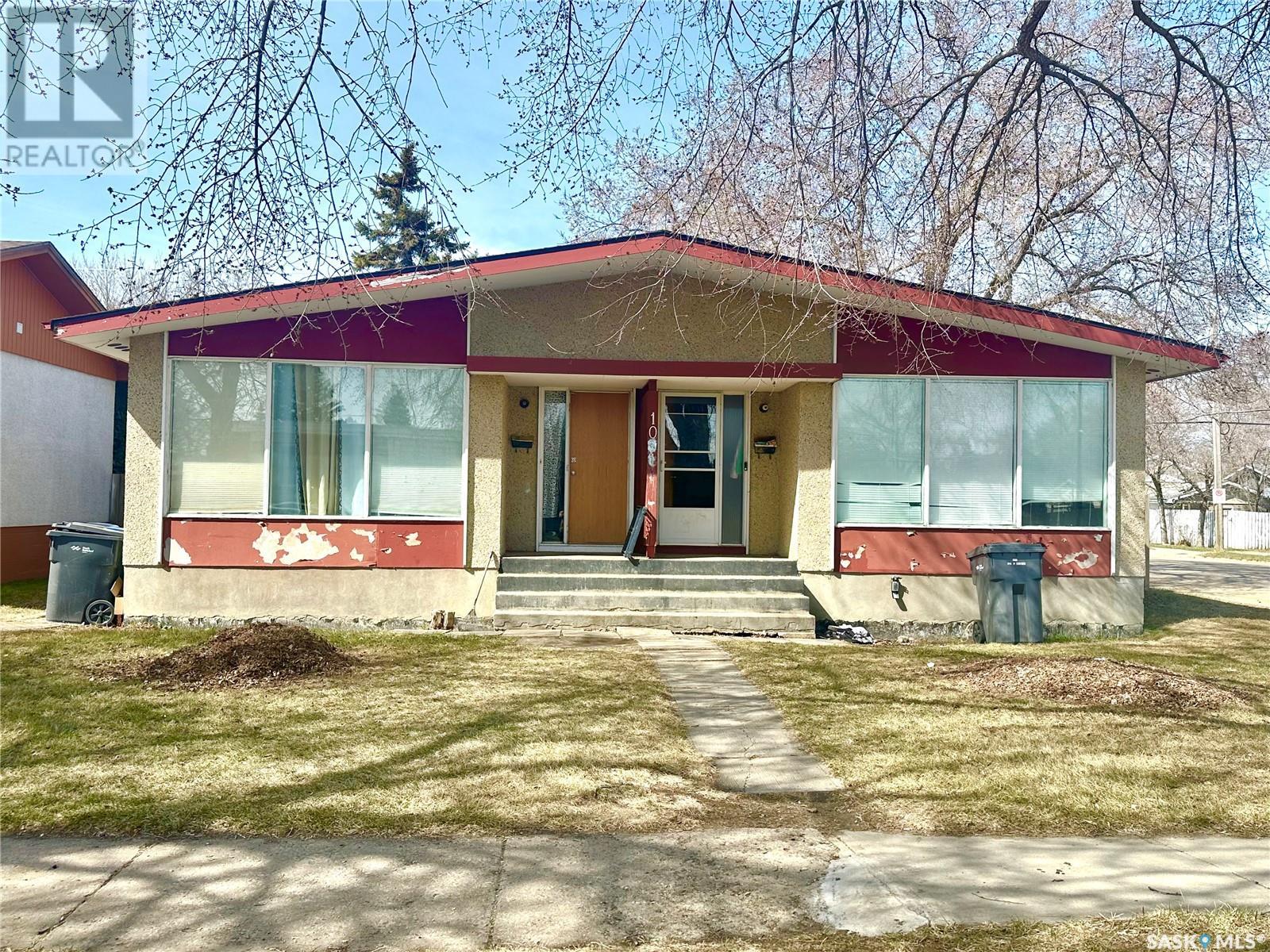 Property at 1091 109th STREET image 1