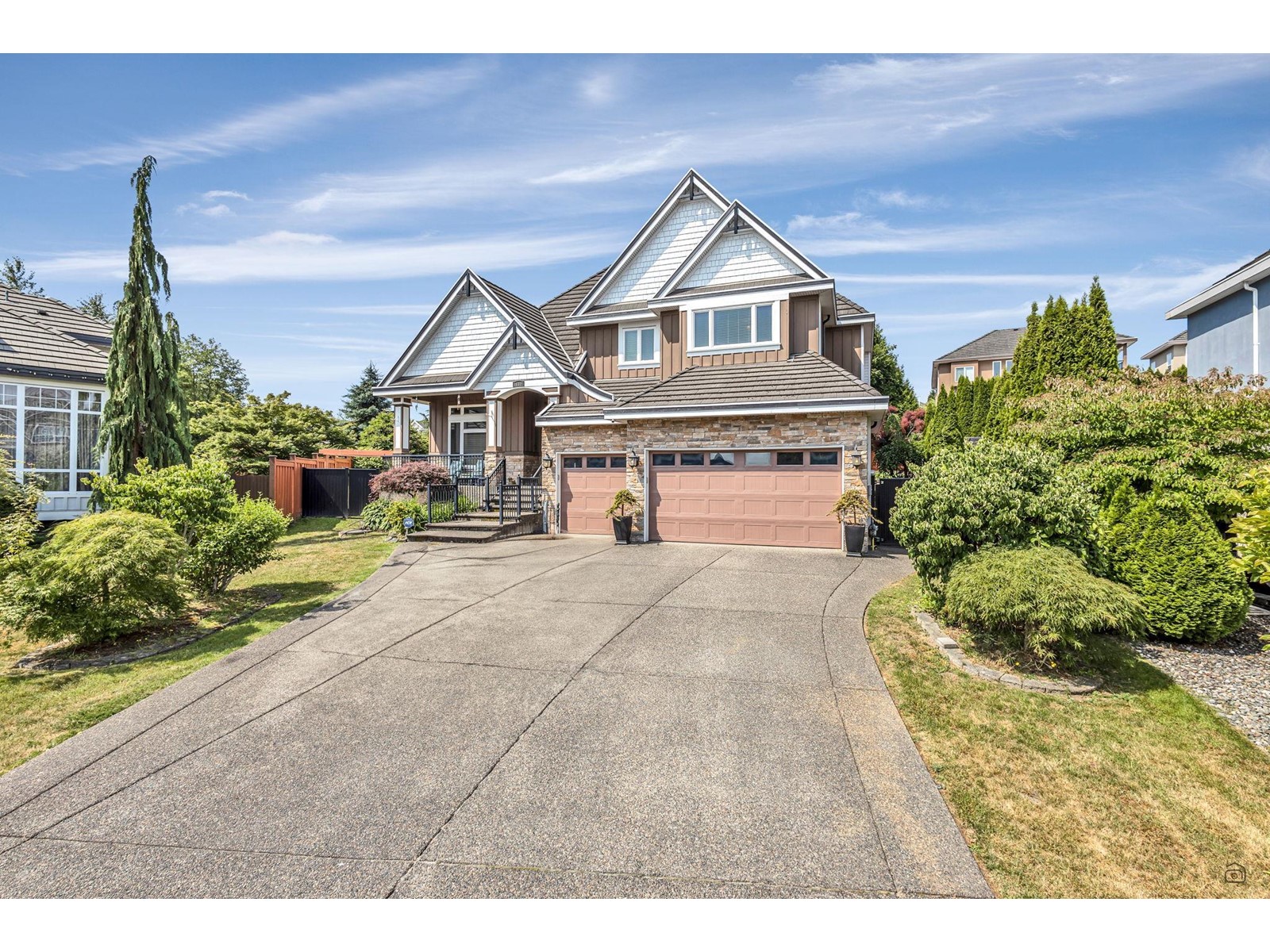 Property at 16308 91A AVENUE image 1
