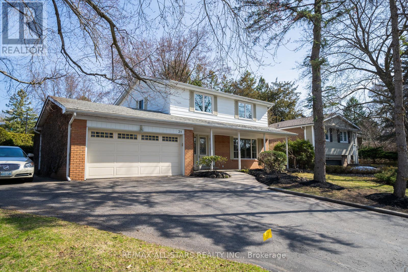 Property at 28 CHRISTMAN COURT image 3