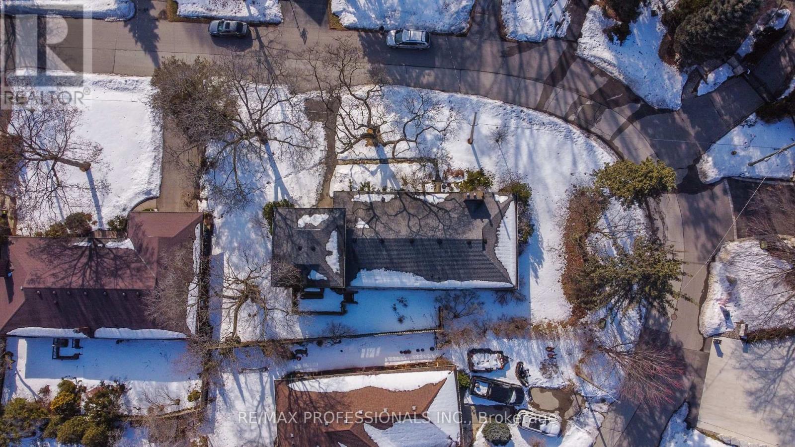 Property at 88 VALECREST DRIVE image 2