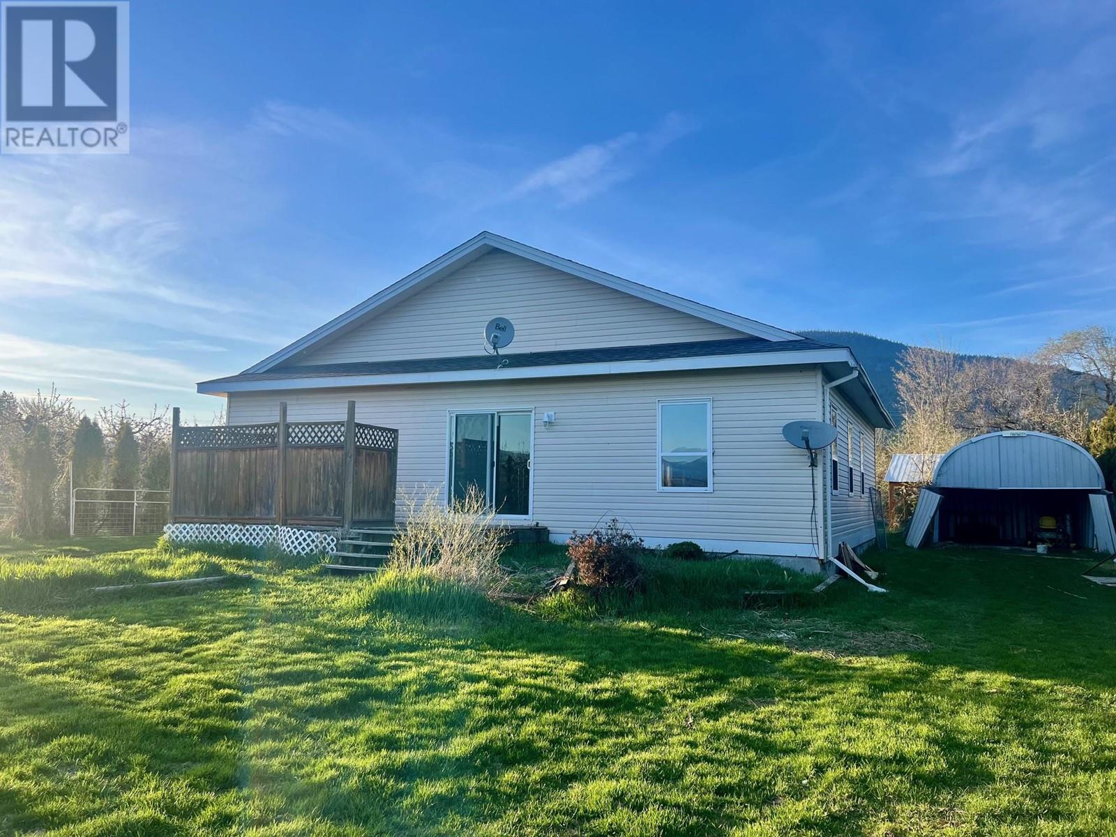 3317 Erickson Road, Erickson, British Columbia  V0B 1G9 - Photo 1 - 10343894