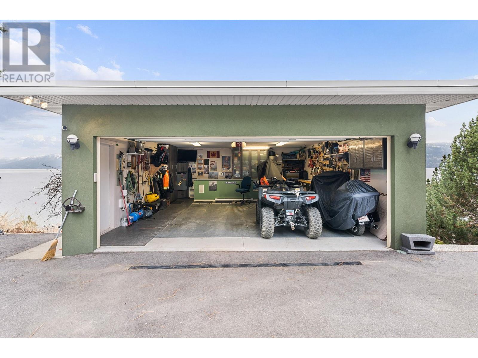 14450 Carrs Landing Road, Lake Country, British Columbia  V4V 1A7 - Photo 40 - 10333407