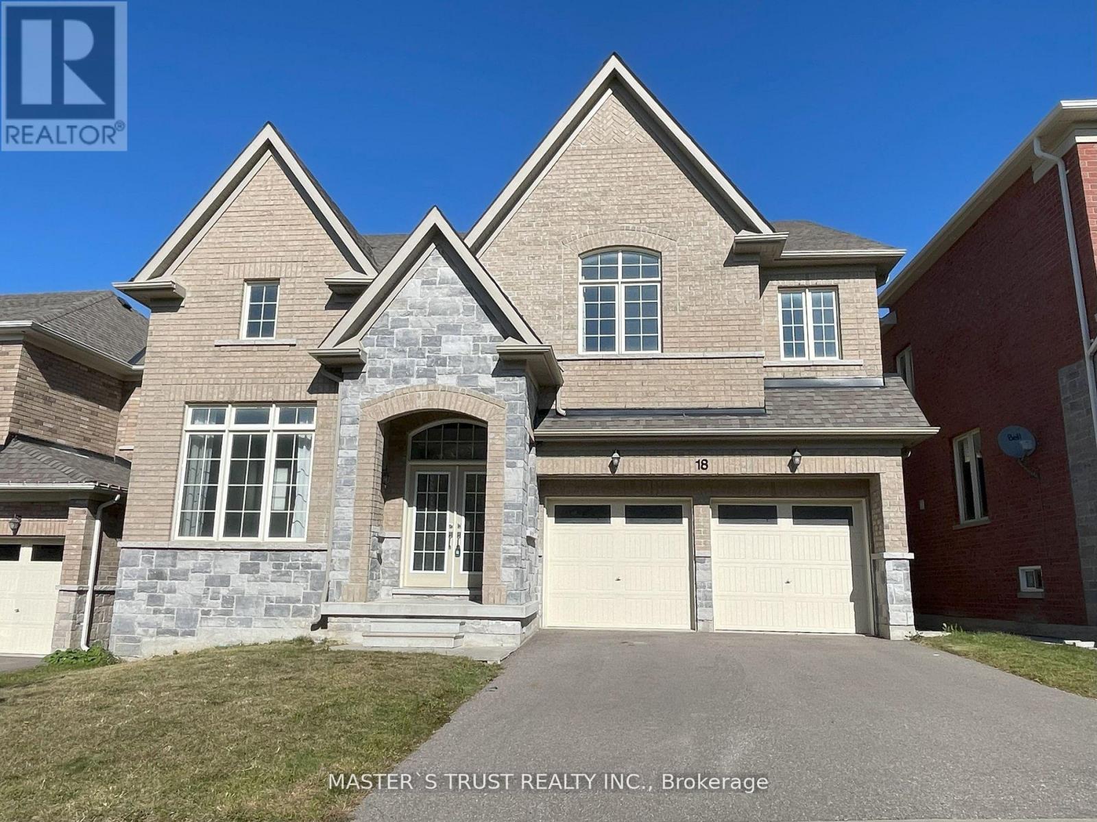 18 CLIFFORD FAIRBARN DRIVE, East Gwillimbury, Ontario