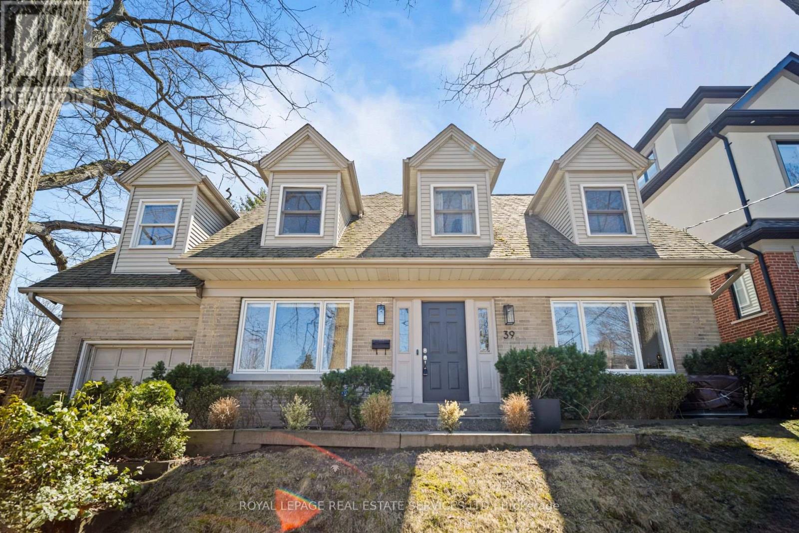 Property at 39 SOUTH KINGSLEA DRIVE image 1