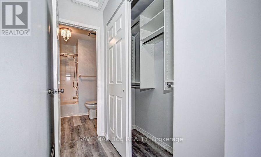 4d - 45 Cedarhill Crescent, Kitchener, Ontario  N2E 0A2 - Photo 30 - X12097212