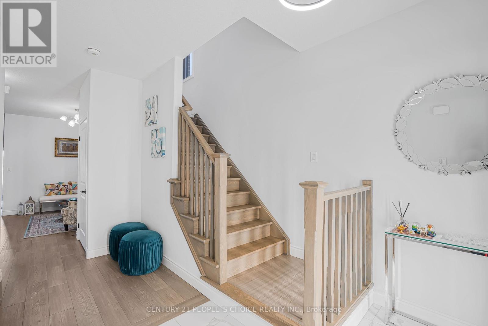 24 Grandville Circle, Brant (Paris), Ontario  N3L 0E9 - Photo 33 - X12097244