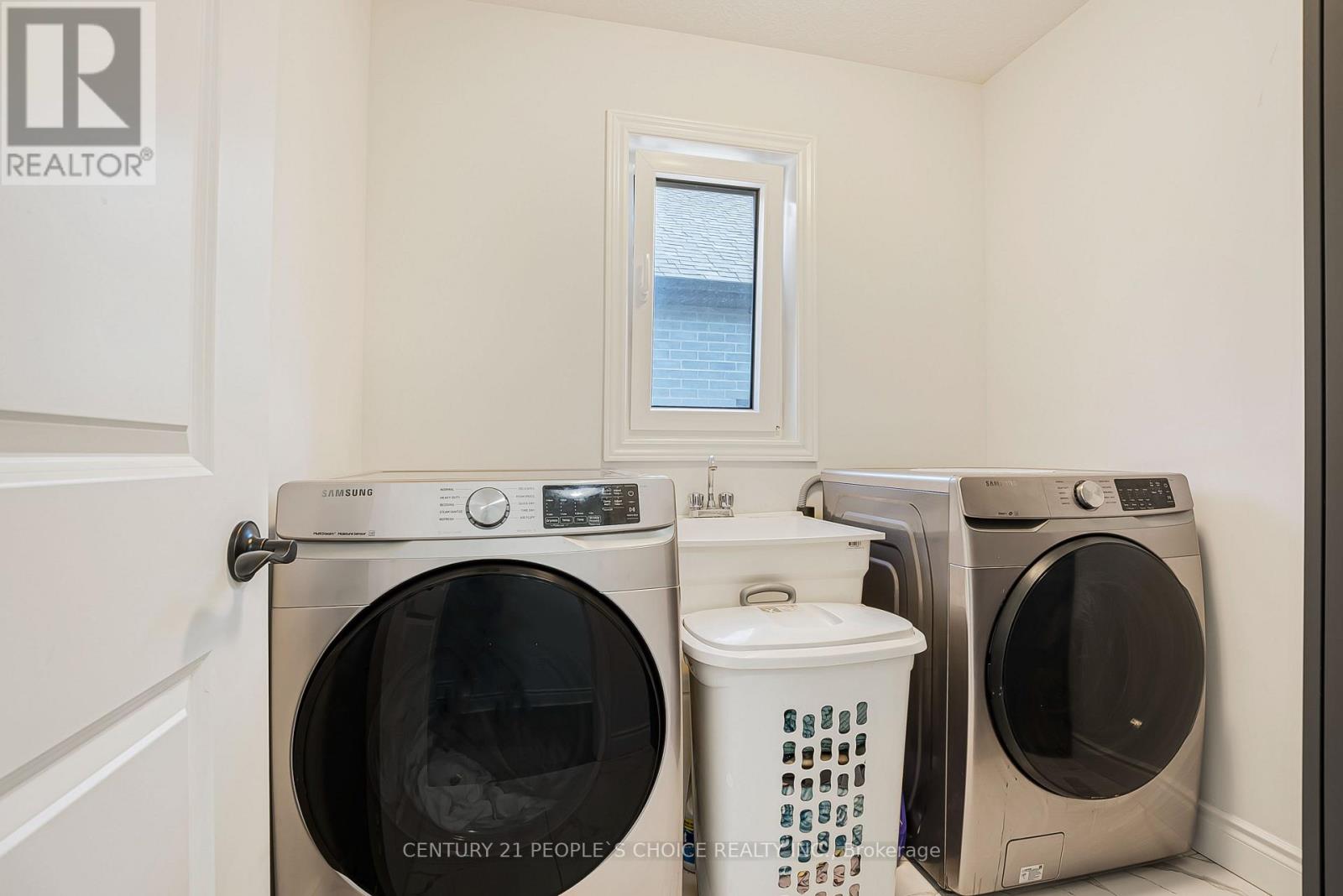 24 Grandville Circle, Brant (Paris), Ontario  N3L 0E9 - Photo 47 - X12097244