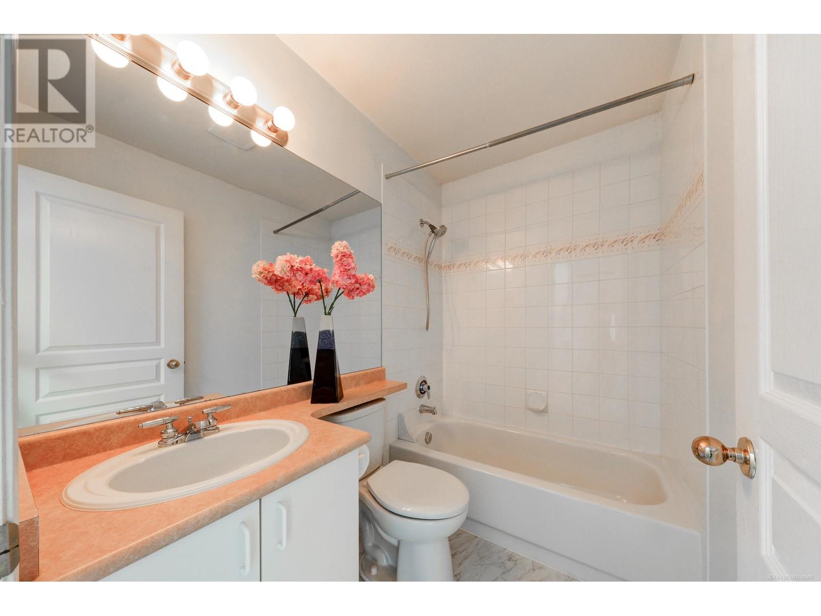 16 12900 Jack Bell Drive, Richmond, British Columbia  V6V 2V8 - Photo 4 - R2992742