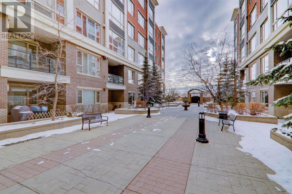 Property at 408, 35 Inglewood Park SE image 1