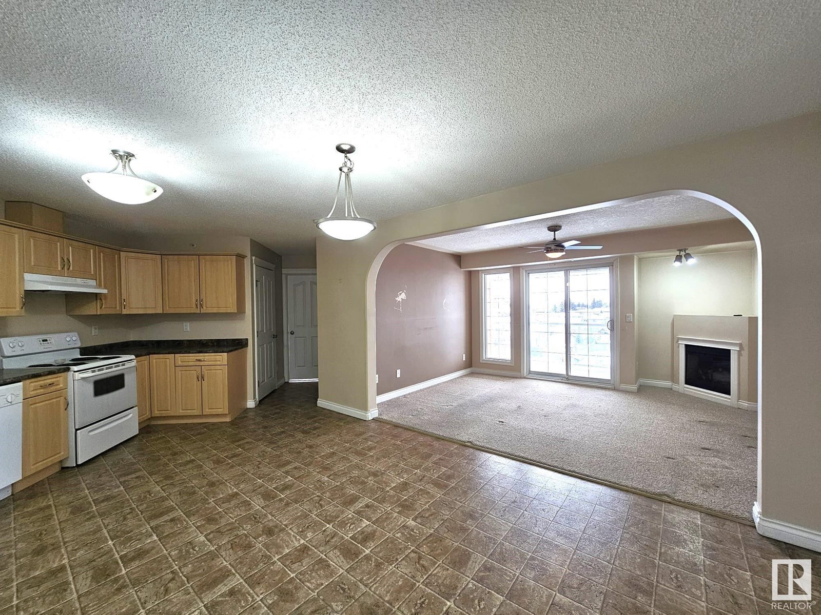 #415 7801 Golf Course Rd., Stony Plain, Alberta  T7Z 1M2 - Photo 7 - E4421294