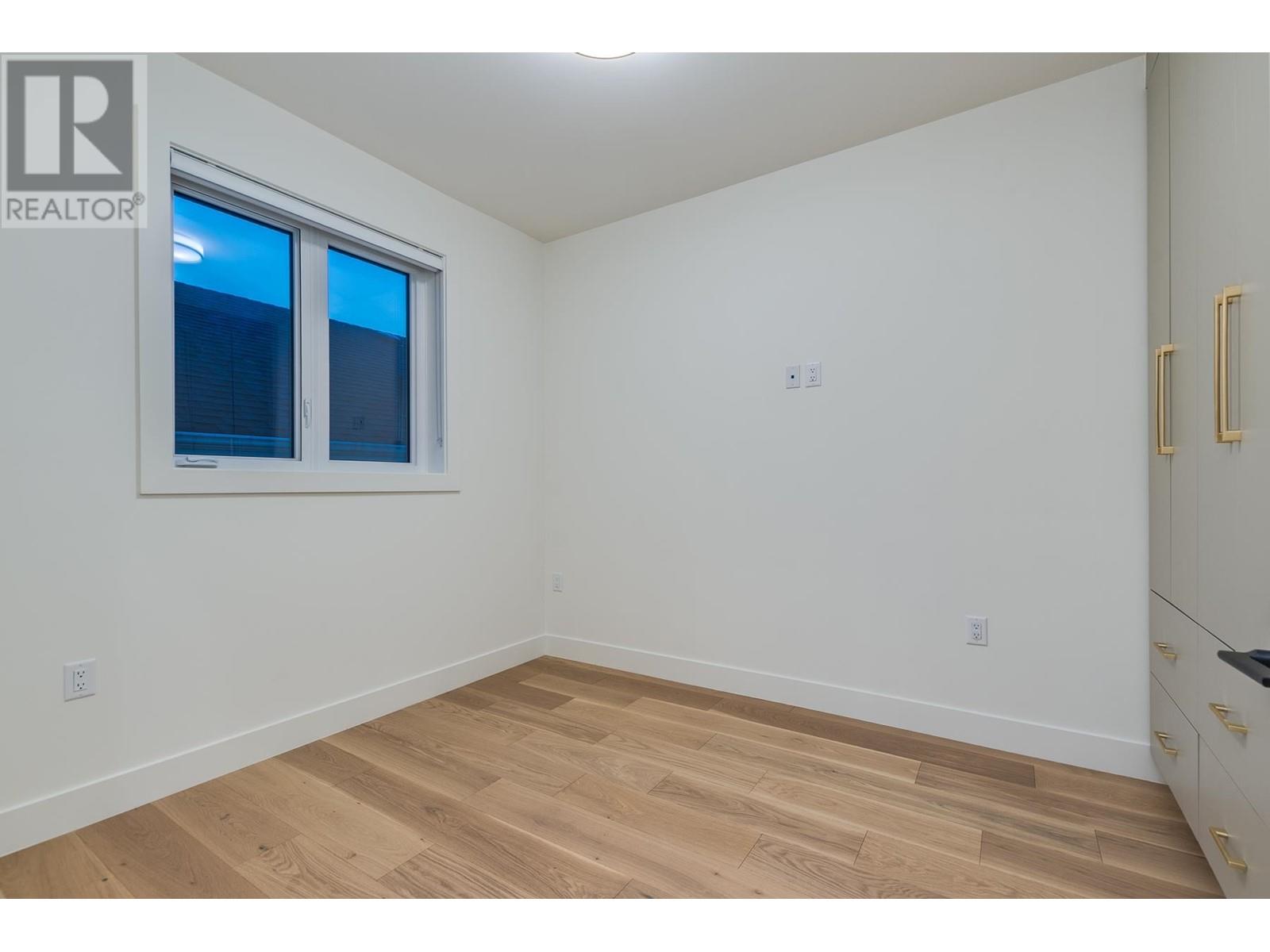 2261 E 35th Avenue, Vancouver, British Columbia  V5P 1C1 - Photo 23 - R2992815