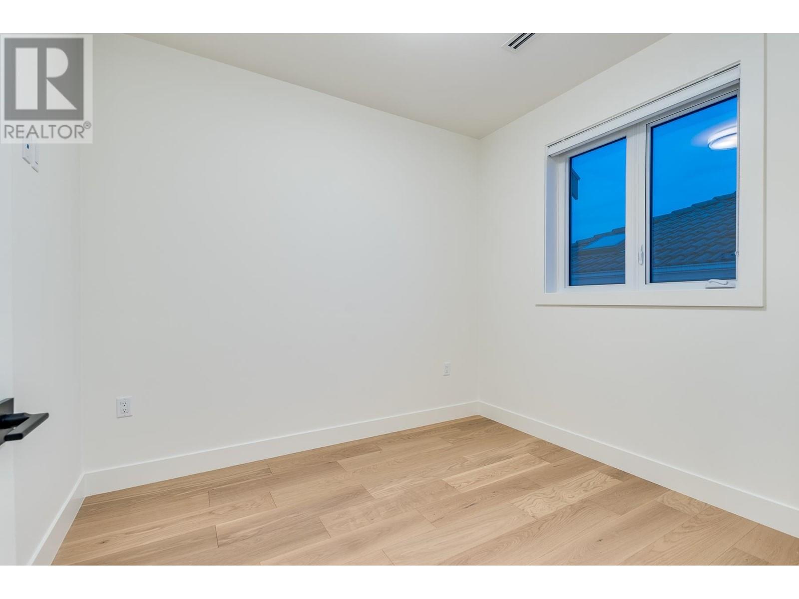 2261 E 35th Avenue, Vancouver, British Columbia  V5P 1C1 - Photo 24 - R2992815