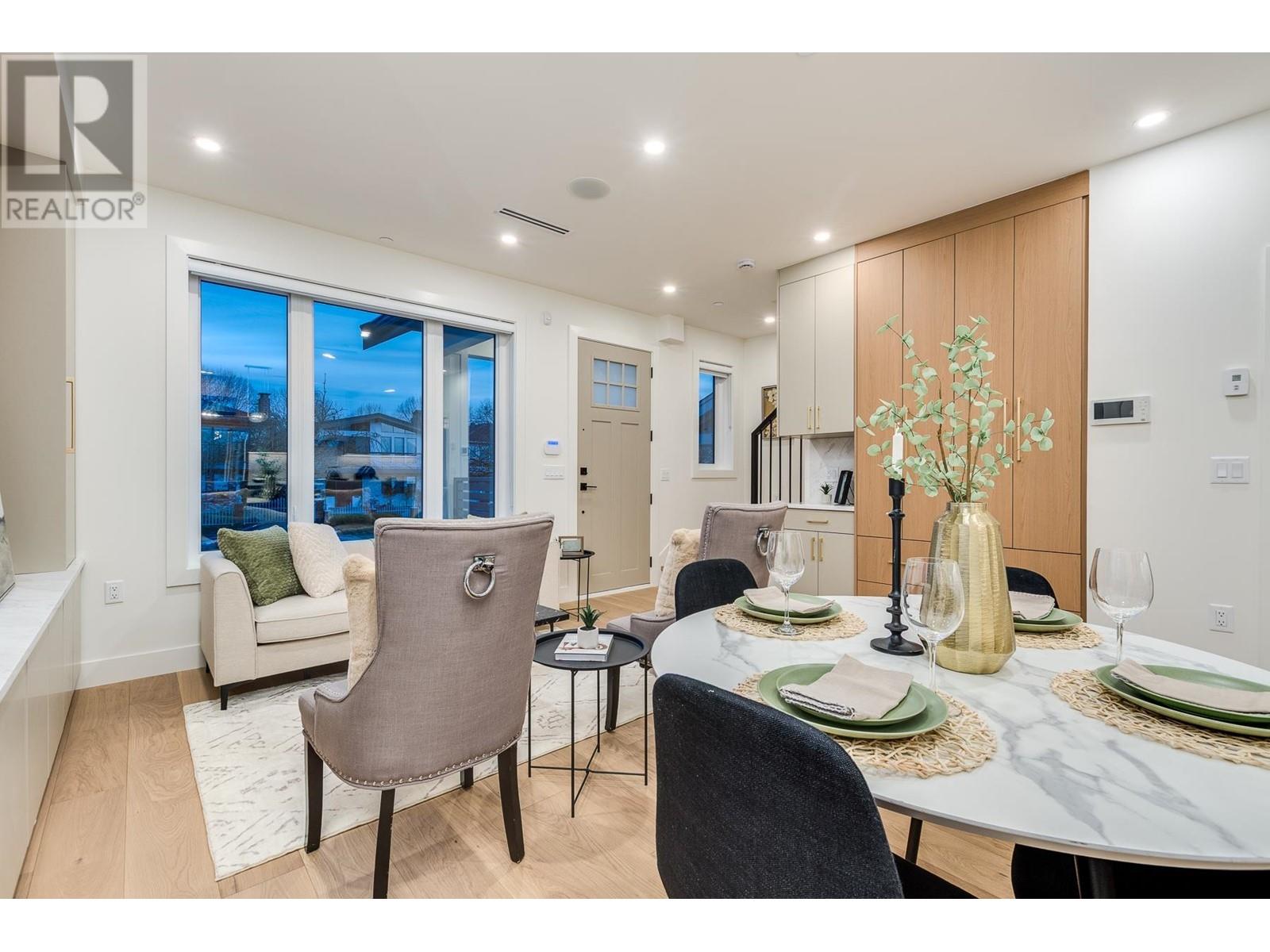 2261 E 35th Avenue, Vancouver, British Columbia  V5P 1C1 - Photo 9 - R2992815