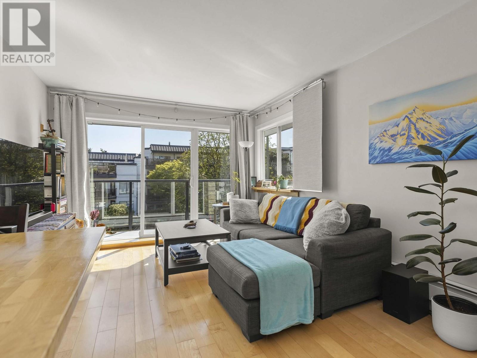 12 2223 Prince Edward Street, Vancouver, British Columbia  V5T 4K6 - Photo 3 - R2992883