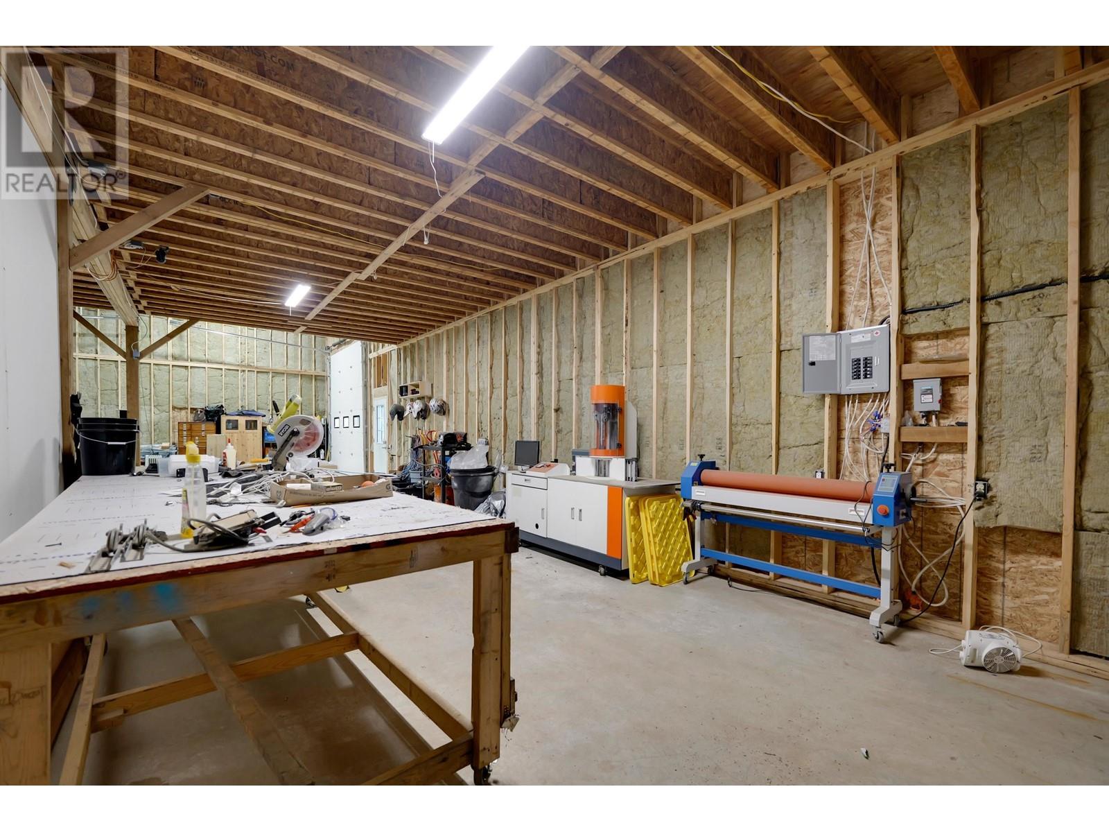 14886 Squamish Valley Road, Squamish, British Columbia  V0N 1H0 - Photo 28 - R2992823