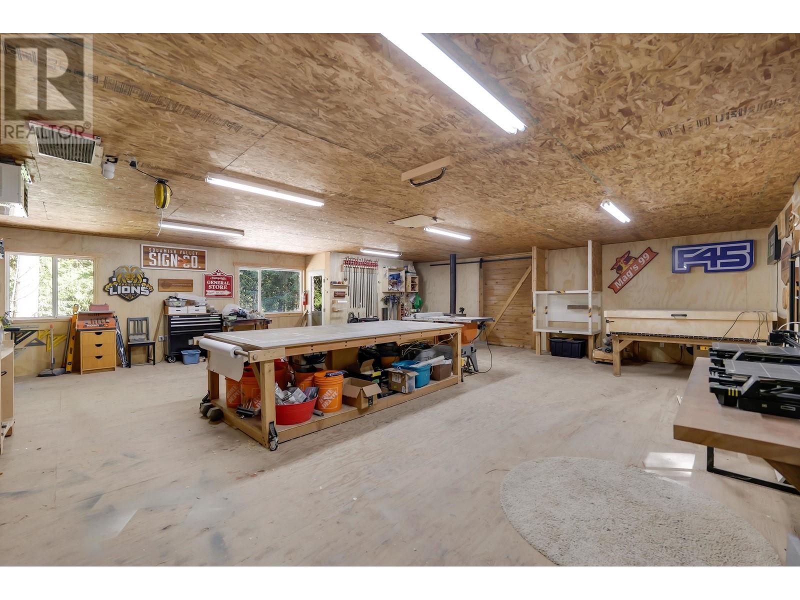 14886 Squamish Valley Road, Squamish, British Columbia  V0N 1H0 - Photo 30 - R2992823