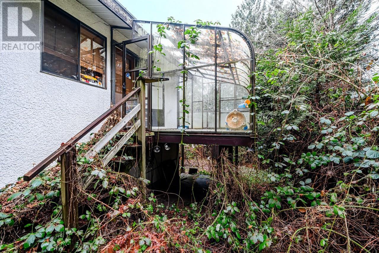 Property at 4736 CURR PLACE image 4