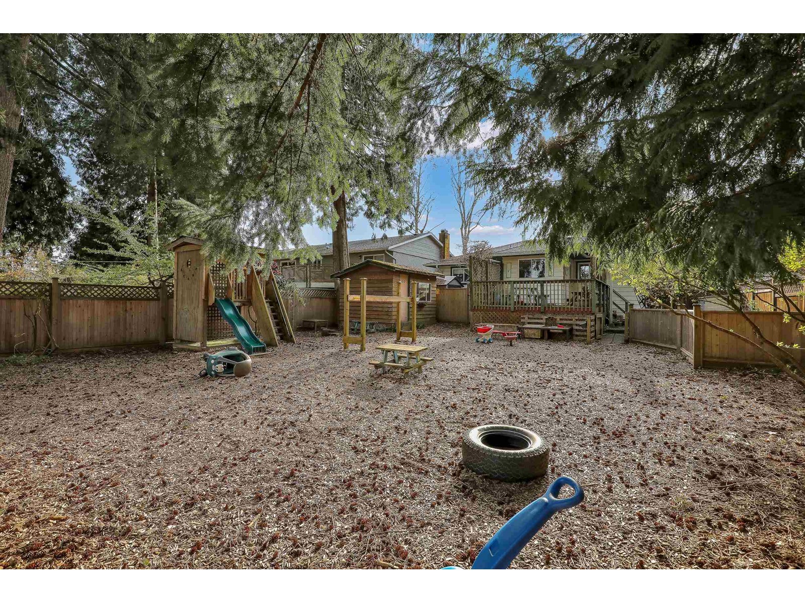 1554 Stevens Street, White Rock, British Columbia  V4B 4Y5 - Photo 13 - R2992315