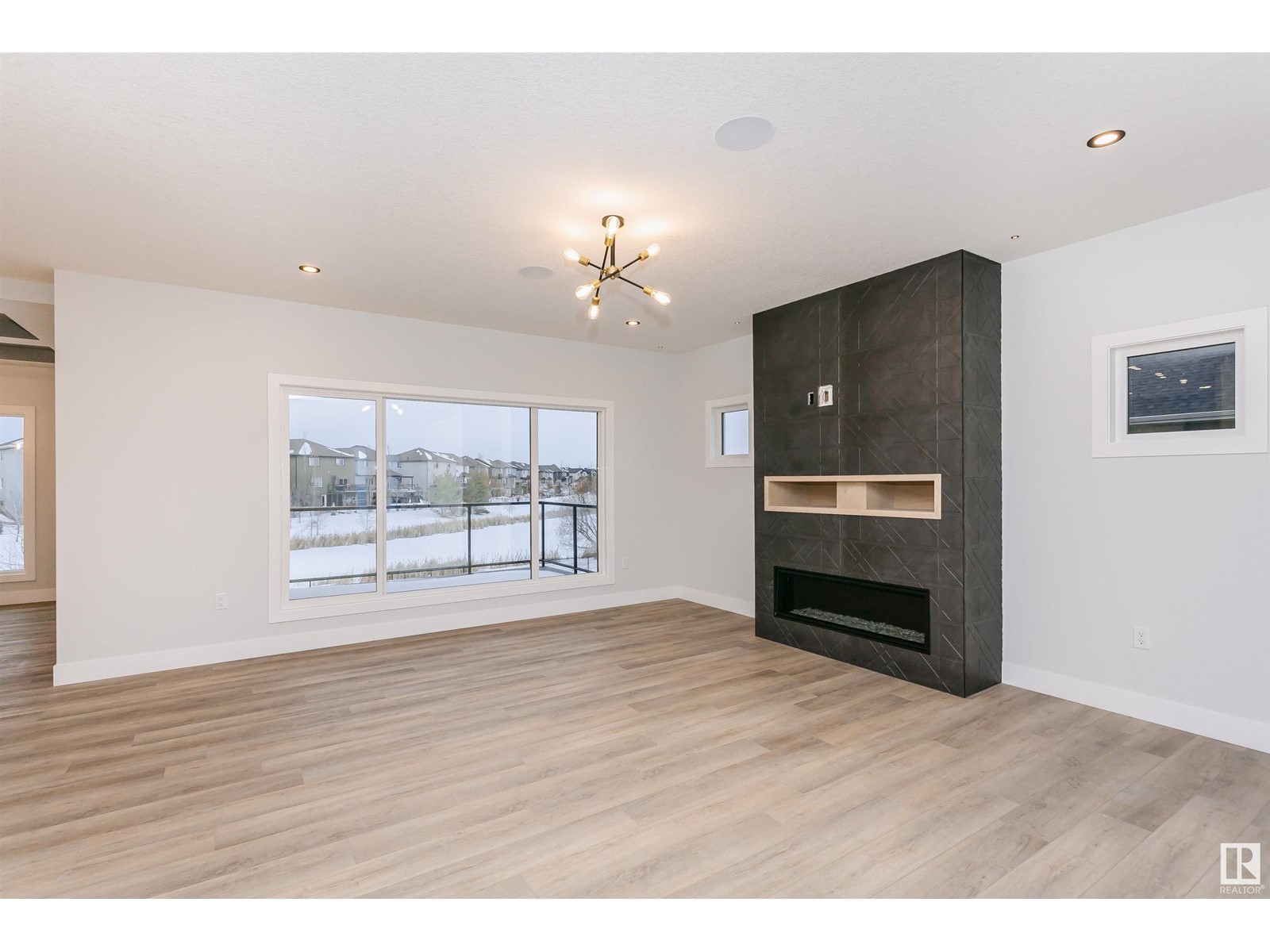 162 Edgewater Ci, Leduc, Alberta  T9E 1K5 - Photo 7 - E4432116